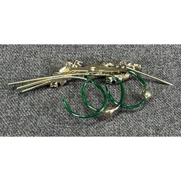 Vintage Enamel Brooch with Light Green and Clear Rhinestones - Picture 8 of 8